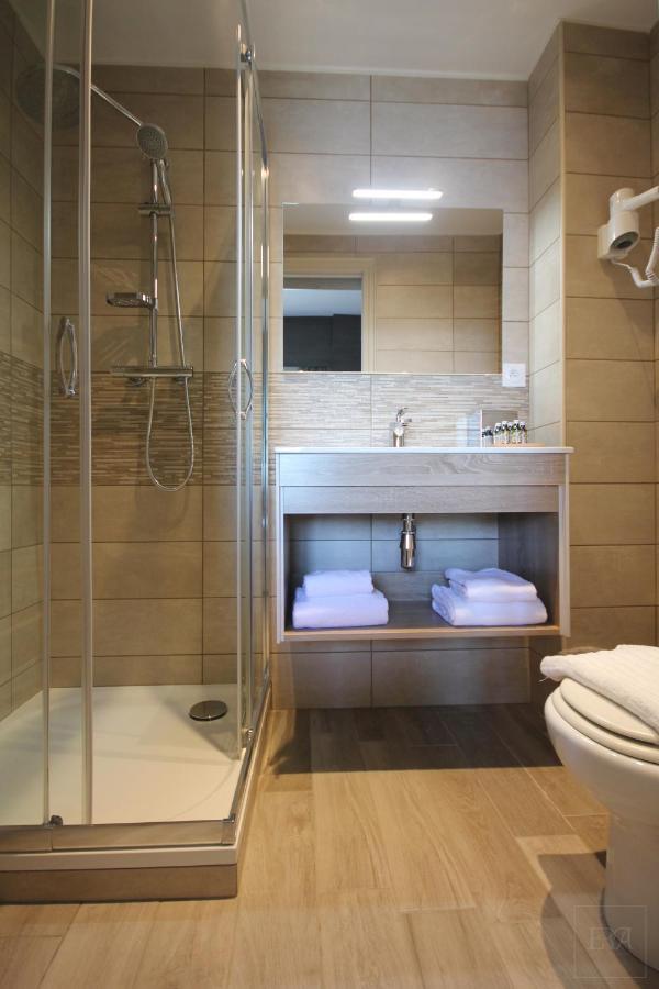 Hotel Calavita Rooftop & Spa San-Martino-di-Lota Bagian luar foto
